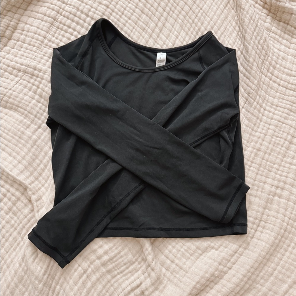 Paragon Fitwear Black Long-Sleeve Crop Top